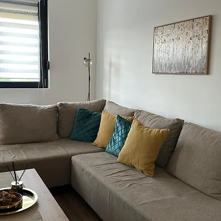 Lilyy Lux Apartment Leskovac  Exterior photo